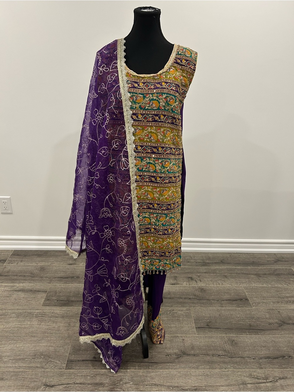 Women Indian suit